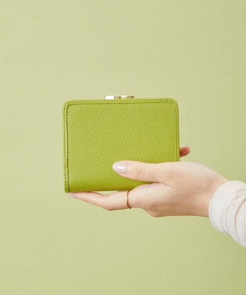 HASHIBAMI（ハシバミ）の「【HASHIBAMI】エイチビー ガマグチ ハーフ ウォレット（財布・レディース・ブラック/グレー/ピンクベージュ/グレイッシュブルー/イエロー/ラベンダー/シルバー/カーキ/グレー系その他/ブロンズ/ナチュラル/ボルドー/ネイビー/ライトグリーン/ライトイエロー/コーラルピンク/マルチ/ターコイズブルー/ブラウン/モスグリーン/ペールイエロー/マジェンタ/ベビーピンク/ゴールド/アクア/レモンイエロー/ライトグリーン系/ふじ色系/ライトオレンジ系/グリーン・FREE）」の9枚目の写真