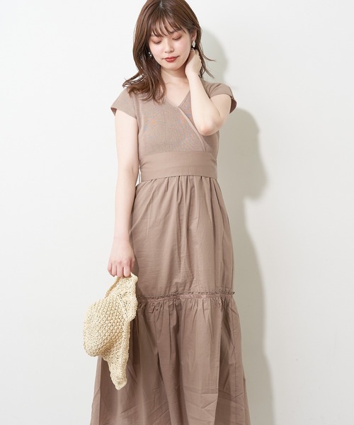 natural couture(ナチュラルクチュール)の「【WEB限定】バックリボンドッキングティアードワンピース(ワンピース・レディース・ベージュ/ブラウン/ピンク/ミント・FREE)」の2枚目の写真