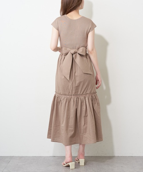 natural couture(ナチュラルクチュール)の「【WEB限定】バックリボンドッキングティアードワンピース(ワンピース・レディース・ベージュ/ブラウン/ピンク/ミント・FREE)」の15枚目の写真