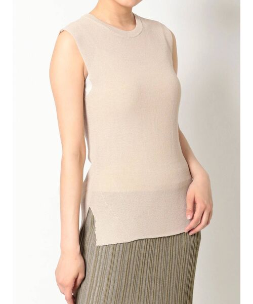 MERCURYDUO(マーキュリーデュオ)の「キャミ付片畔シアーノースリニット(ニット/セーター・レディース・ブラック/ベージュ/ブラウン・FREE)」の1枚目の写真