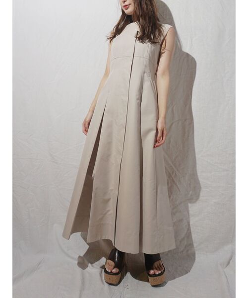 MERCURYDUO(マーキュリーデュオ)の「キャミ付片畔シアーノースリニット(ニット/セーター・レディース・ブラック/ベージュ/ブラウン・FREE)」の19枚目の写真