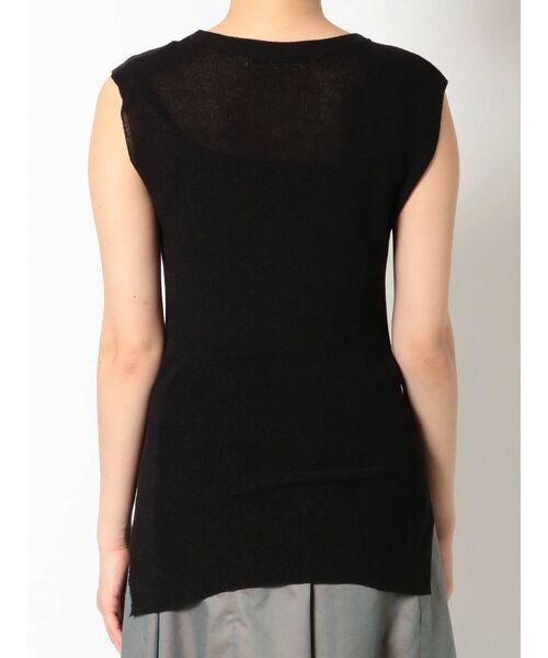 MERCURYDUO(マーキュリーデュオ)の「キャミ付片畔シアーノースリニット(ニット/セーター・レディース・ブラック/ベージュ/ブラウン・FREE)」の5枚目の写真