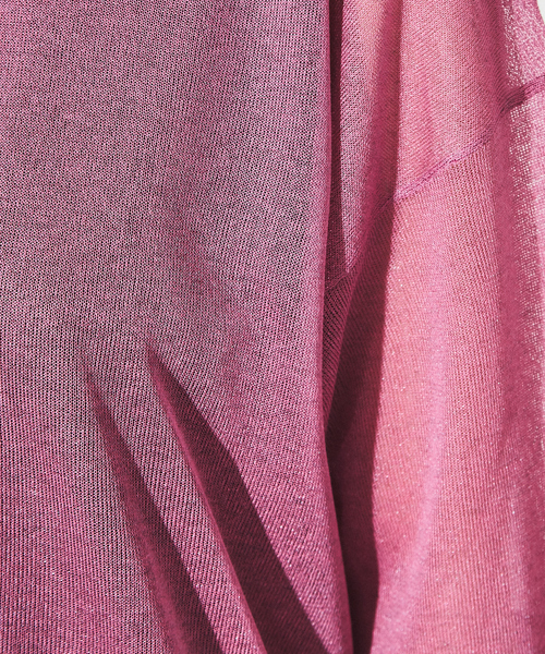 Rouge vif(ルージュヴィフ)の「シアーニットTシャツ(ニット/セーター・レディース・アイボリー/ラベンダー/グレー・フリー)」の18枚目の写真