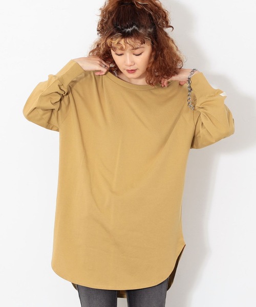 C17(シーセブンティーン)の「C17 ロングスリーブTシャツ(Tシャツ/カットソー・レディース・キャメル/ラベンダー/ブラック/グレイッシュベージュ・LARGE/MEDIUM)」の1枚目の写真