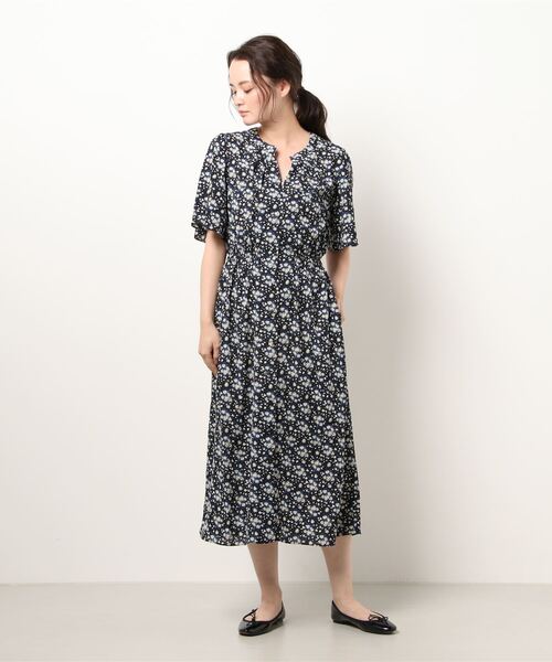 Vecca イェッカヴェッカ のファッション ワンピース セール Yecca フレア袖花柄ワンピース ワンピース Yecca