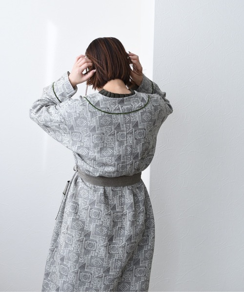 Eimee Law(エイミーロウ)の「オリエンタルJQ パイピングロングガウン(その他アウター・レディース・ブラウン/ベージュ・38)」の19枚目の写真