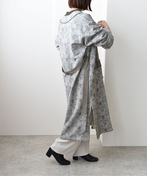 Eimee Law(エイミーロウ)の「オリエンタルJQ パイピングロングガウン(その他アウター・レディース・ブラウン/ベージュ・38)」の16枚目の写真