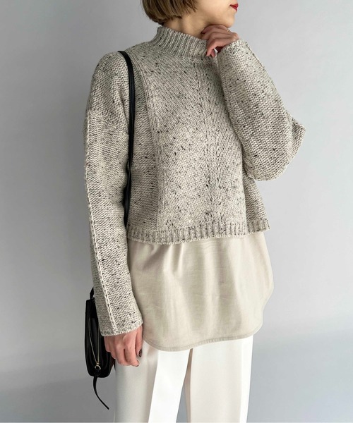 audrey and john wad（オードリーアンドジョンワッド）の「ヘリンボーン柄ニット＋ロングカットソー（ニット/セーター・レディース・ライトベージュ/サックスブルー・M）」の2枚目の写真