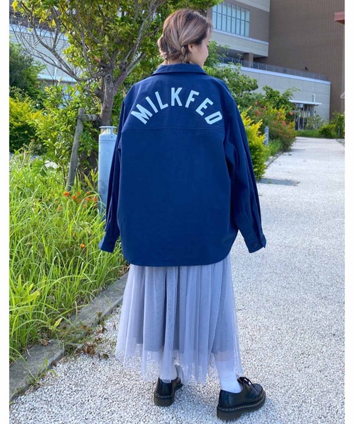 MILKFED.(ミルクフェド)の「ARCH LOGO SHIRT JACKET(シャツ/ブラウス・レディース・ネイビー/ライトグリーン・ONE SIZE)」の12枚目の写真