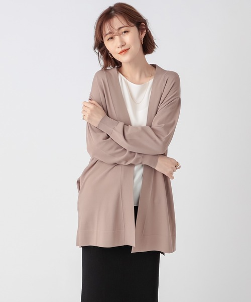 RIVE DROITE(リヴドロワ)の「軽い着心地でストレスフリー ドルマンターンバックブラウス(シャツ/ブラウス・レディース・オフホワイト/ブラック/バーガンディー・FREE)」の8枚目の写真