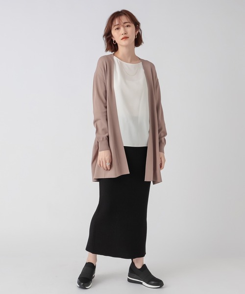 RIVE DROITE(リヴドロワ)の「軽い着心地でストレスフリー ドルマンターンバックブラウス(シャツ/ブラウス・レディース・オフホワイト/ブラック/バーガンディー・FREE)」の9枚目の写真