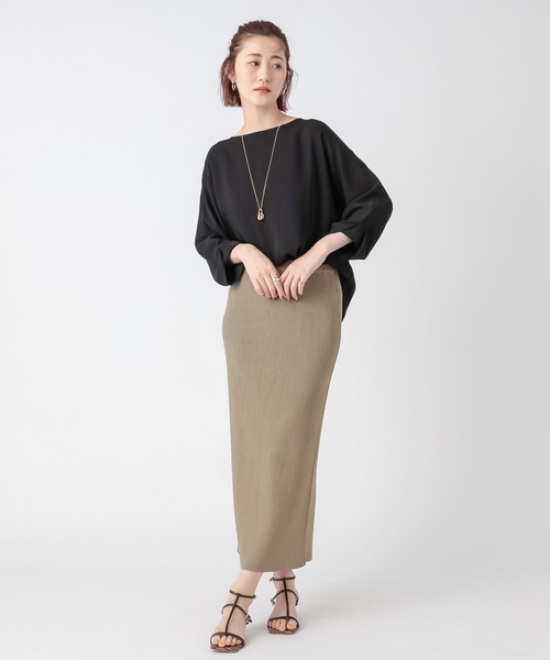 RIVE DROITE(リヴドロワ)の「軽い着心地でストレスフリー ドルマンターンバックブラウス(シャツ/ブラウス・レディース・オフホワイト/ブラック/バーガンディー・FREE)」の22枚目の写真