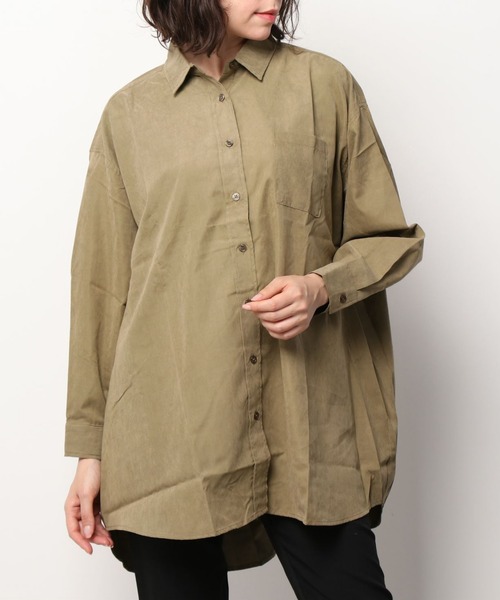 AS KNOW AS plus(アズノゥアズプラス)の「◇バッグフォトプリントビッグシャツ(シャツ/ブラウス・レディース・カーキ/ブルー/グレイッシュベージュ・FREE)」の11枚目の写真