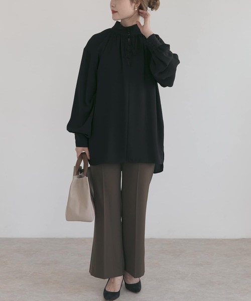 URBAN RESEARCH ROSSO WOMEN（アーバンリサーチ　ロッソ）の「ハイウエストセミフレアパンツ（その他パンツ・レディース・オリーブ/マスタード/バーガンディー・38/36）」の15枚目の写真