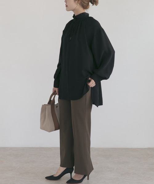 URBAN RESEARCH ROSSO WOMEN（アーバンリサーチ　ロッソ）の「ハイウエストセミフレアパンツ（その他パンツ・レディース・オリーブ/マスタード/バーガンディー・38/36）」の14枚目の写真