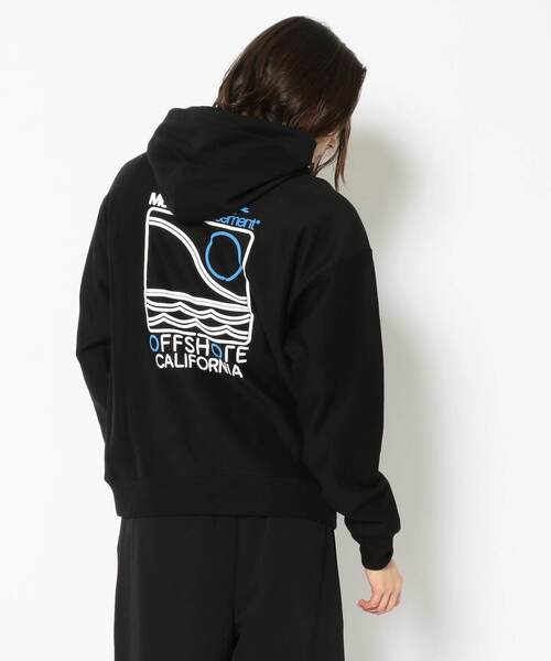 Modern Amusement（モダンアミューズメント）の「ModernAmusement/モダンアミューズメント/オフショアコラボレーションフーディー（パーカー・メンズ・ホワイト/ブラック/ブルー・MEDIUM/LARGE）」の8枚目の写真