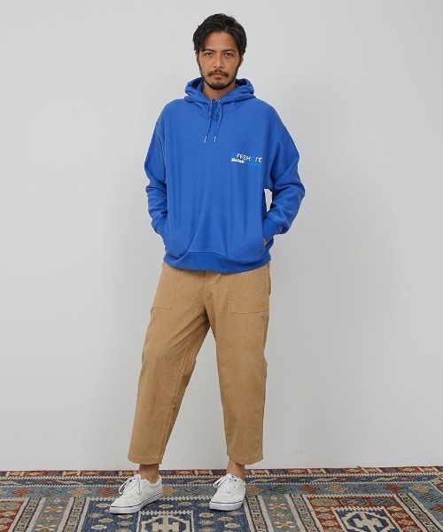 Modern Amusement（モダンアミューズメント）の「ModernAmusement/モダンアミューズメント/オフショアコラボレーションフーディー（パーカー・メンズ・ホワイト/ブラック/ブルー・MEDIUM/LARGE）」の16枚目の写真