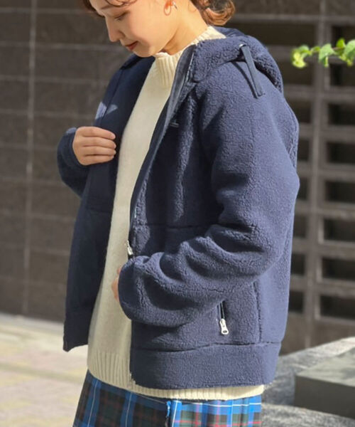 HELLY HANSEN（ヘリーハンセン）の「【HELLY HANSEN/ヘリーハンセン】FIBERPILE Hoodie（ブルゾン・レディース・ベージュ/ネイビー・M/L）」の2枚目の写真