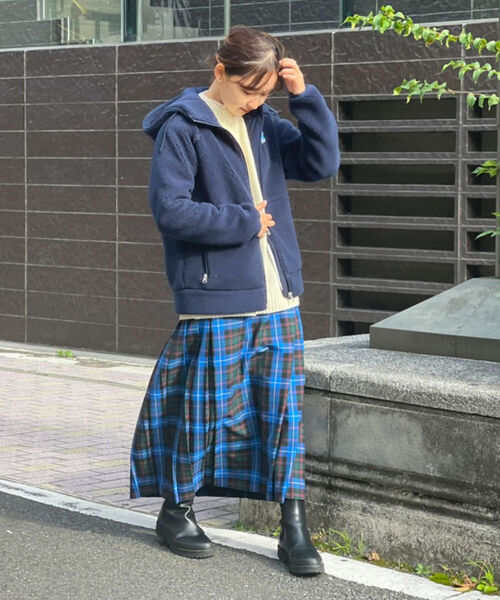 HELLY HANSEN（ヘリーハンセン）の「【HELLY HANSEN/ヘリーハンセン】FIBERPILE Hoodie（ブルゾン・レディース・ベージュ/ネイビー・M/L）」の9枚目の写真