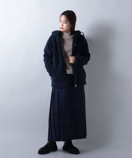 HELLY HANSEN（ヘリーハンセン）の「【HELLY HANSEN/ヘリーハンセン】FIBERPILE Hoodie（ブルゾン・レディース・ベージュ/ネイビー・M/L）」の5枚目の写真