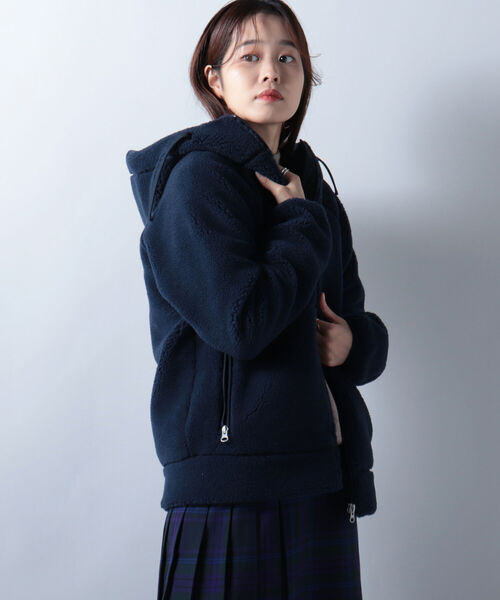 HELLY HANSEN（ヘリーハンセン）の「【HELLY HANSEN/ヘリーハンセン】FIBERPILE Hoodie（ブルゾン・レディース・ベージュ/ネイビー・M/L）」の4枚目の写真