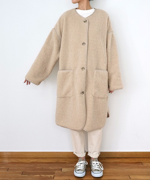 andme（アンドミー）の「合皮パイピングボアノーカラーコート（ノーカラーコート・レディース・アイボリー/モカ/ライトベージュ・M）」の8枚目の写真