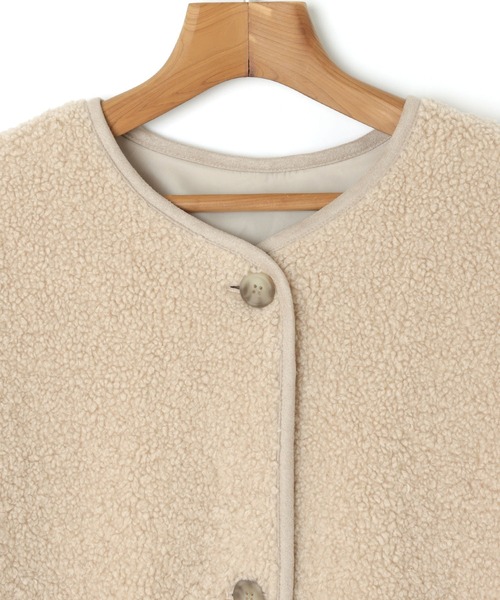 andme（アンドミー）の「合皮パイピングボアノーカラーコート（ノーカラーコート・レディース・アイボリー/モカ/ライトベージュ・M）」の14枚目の写真