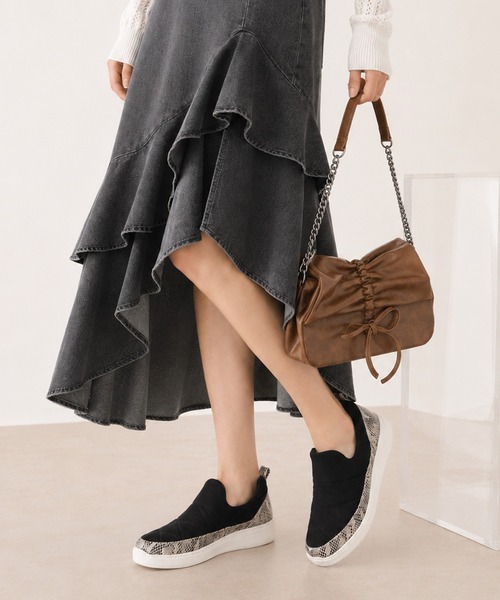 coca(ANDEX shoes product)(コカ)の「coca / BMZインソール付き ふわっと軽い 厚底 軽量 スリッポン スニーカー 121039(スニーカー・レディース・シルバー/ブラック/ブラック系その他・23cm/24cm/23.5cm/22.5cm/24.5cm)」の16枚目の写真