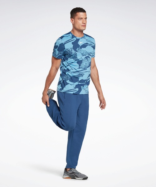 Reebok(リーボック)の「DreamBlend コットン トラックパンツ / DreamBlend Cotton Track Pants(スウェットパンツ・メンズ・ブラック/ブルー・SMALL/MEDIUM/LARGE/X-LARGE/XX-LARGE/X-SMALL/XXX-LARGE)」の14枚目の写真