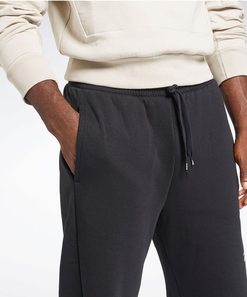 Reebok(リーボック)の「DreamBlend コットン トラックパンツ / DreamBlend Cotton Track Pants(スウェットパンツ・メンズ・ブラック/ブルー・SMALL/MEDIUM/LARGE/X-LARGE/XX-LARGE/X-SMALL/XXX-LARGE)」の3枚目の写真