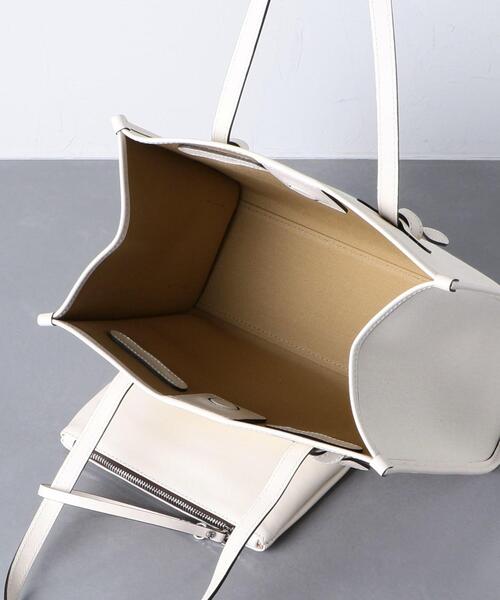 GIANNI CHIARINI（ジャンニ キアリーニ）の「【一部別注】＜GIANNI CHIARINI(ジャンニ キアリーニ) ＞MARCELLA バッグ（トートバッグ・レディース・ベージュ/オフホワイト・FREE）」の12枚目の写真