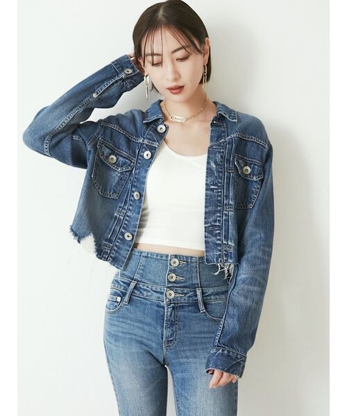 GYDA（ジェイダ）の「BACKクロスカップ付きタンクトップ（タンクトップ・レディース・ブラック/オフホワイト/イエロー・FREE）」の14枚目の写真