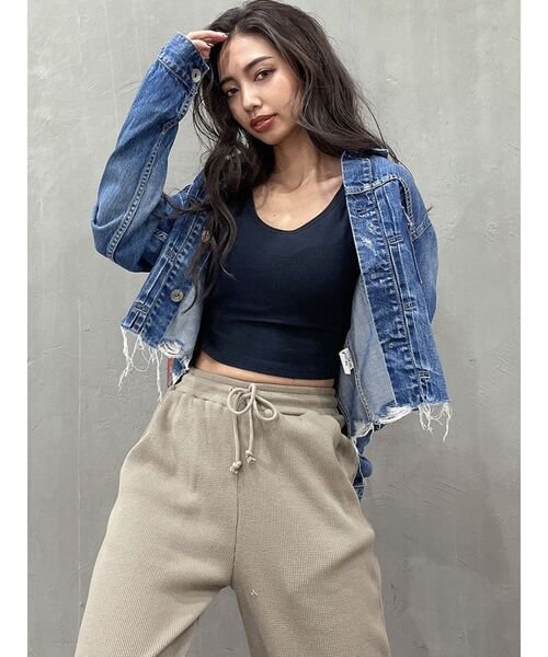 GYDA（ジェイダ）の「BACKクロスカップ付きタンクトップ（タンクトップ・レディース・ブラック/オフホワイト/イエロー・FREE）」の7枚目の写真