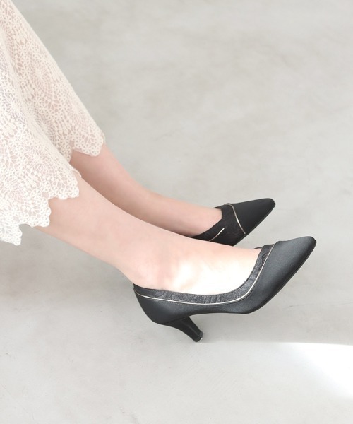 JELLY BEANS（ジェリービーンズ）の「レースコンビパンプス<ふわさら>(204-52776)JELLY BEANS(ジェリービーンズ)（パンプス・レディース・ライトグレー/ブラック/ラベンダー/ワイン・23/24/25/22/25.5/22.5/24.5/23.5/21.5）」の2枚目の写真