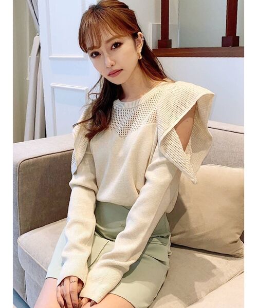 RESEXXY(リゼクシー)の「オープンショルダーメッシュニットプルオーバー(ニット/セーター・レディース・ブラック/ベージュ/ラベンダー・FREE)」の1枚目の写真