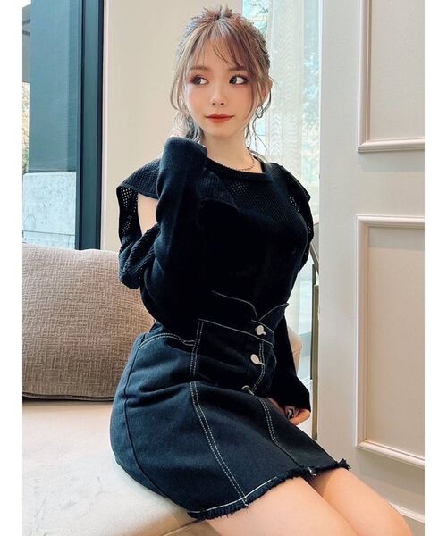 RESEXXY(リゼクシー)の「オープンショルダーメッシュニットプルオーバー(ニット/セーター・レディース・ブラック/ベージュ/ラベンダー・FREE)」の5枚目の写真