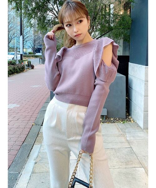 RESEXXY(リゼクシー)の「オープンショルダーメッシュニットプルオーバー(ニット/セーター・レディース・ブラック/ベージュ/ラベンダー・FREE)」の7枚目の写真