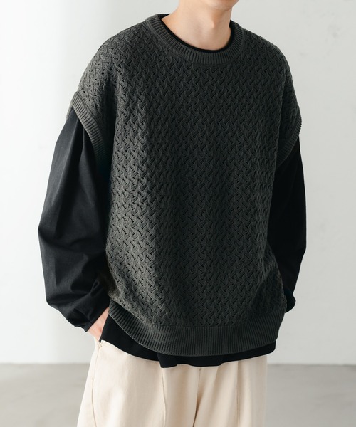 epnok（エプノック）の「ベーシックルーズシアーニットベスト（ベスト・メンズ・グレイッシュベージュ/ベージュ系その他/チャコールグレー/グレイッシュブルー・LARGE/MEDIUM/SMALL）」の5枚目の写真