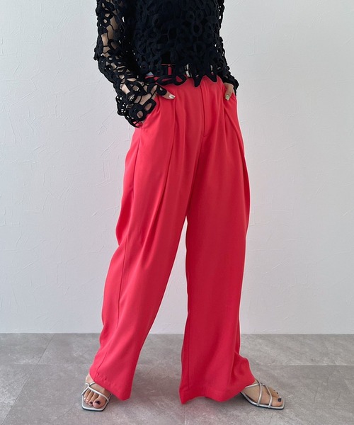 PAGEBOY（ページボーイ）の「CORE / ワイドタックカラーパンツ（スラックス・レディース・ピンク/ブルー系その他3・SMALL/MEDIUM）」の2枚目の写真