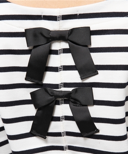 one after another NICE CLAUP（ワンアフターアナザーナイスクラップ）の「【ナイスクラップ】リボンボーダーT（Tシャツ/カットソー・レディース・オフホワイト/レッド/ネイビー・FREE）」の5枚目の写真