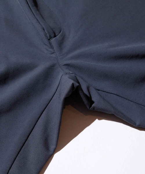 nanamica（ナナミカ）の「NANAMICA CLUBPANTS / ナナミカ クラブパンツ（チノパンツ・メンズ・チャコールグレー/ネイビー・30/32/34）」の4枚目の写真
