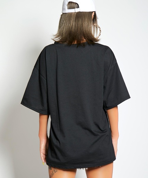 babyShoop（ベイビーシュープ）の「英字ロゴVネック半袖TOPS（Tシャツ/カットソー・レディース・ホワイト/ブラック・FREE）」の10枚目の写真