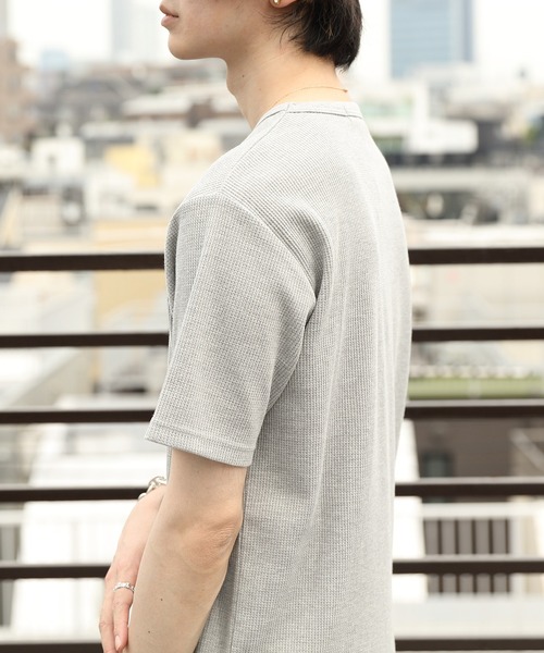 ８(eight)（エイト）の「ワッフルロング丈Ｔシャツ（Tシャツ/カットソー・メンズ・ホワイト/ブラック/グレー・X-LARGE/LARGE/MEDIUM）」の6枚目の写真