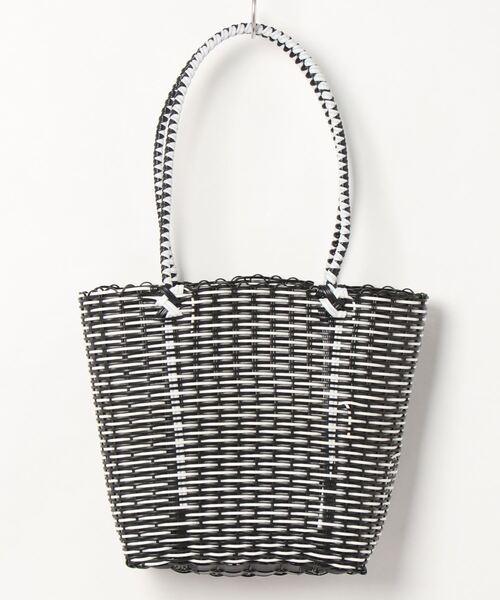 N.（N. Natural Beauty Basic）（エヌエヌナチュラルビューティーベーシック）の「[UNIQUE BATIK] バスケットトートバッグ（トートバッグ・レディース・ブラック/レッド・ﾌﾘ-）」の6枚目の写真