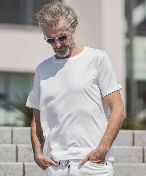 AKM Contemporary（エイケイエムコンテンポラリー）の「【WEB・直営店限定】AKM Contemporary(エイケイエムコンテンポラリー)3枚セット 袖刺繍半袖Tシャツ（Tシャツ/カットソー・メンズ・マルチ・S/M/L/XL/XXL）」の5枚目の写真