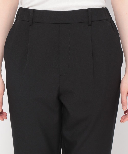 LEPSIM（レプシィム）の「嬉しい機能が付いたテーパードパンツ【ハタラク7DAYSパンツ】　281108（スラックス・レディース・ブラック/ピンク/グリーン/マスタード/グレイッシュベージュ・SMALL/MEDIUM/LARGE/X-LARGE/X-SMALL）」の8枚目の写真