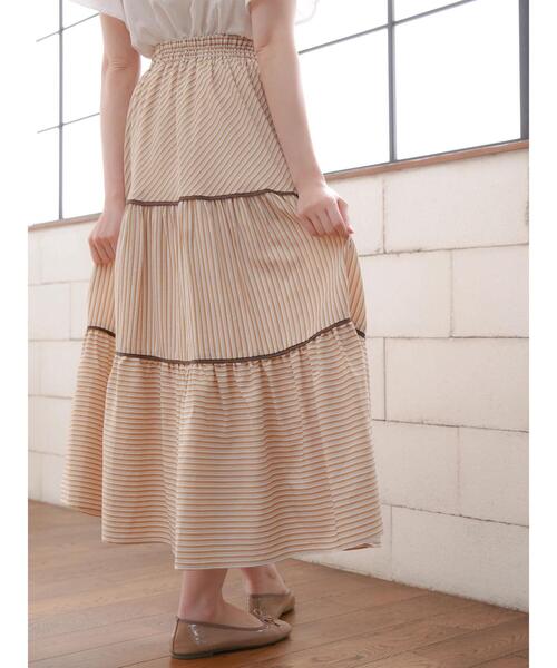 Areeam（アリーム）の「パイピングティアードロングスカート（スカート・レディース・ベージュ/ネイビー・FREE）」の7枚目の写真