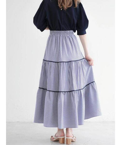 Areeam（アリーム）の「パイピングティアードロングスカート（スカート・レディース・ベージュ/ネイビー・FREE）」の8枚目の写真