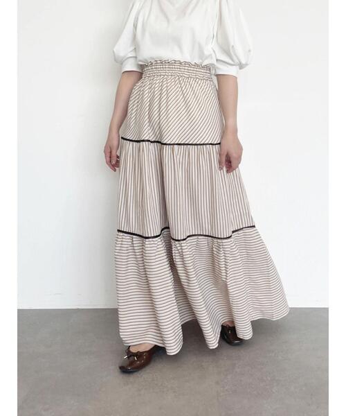 Areeam（アリーム）の「パイピングティアードロングスカート（スカート・レディース・ベージュ/ネイビー・FREE）」の12枚目の写真