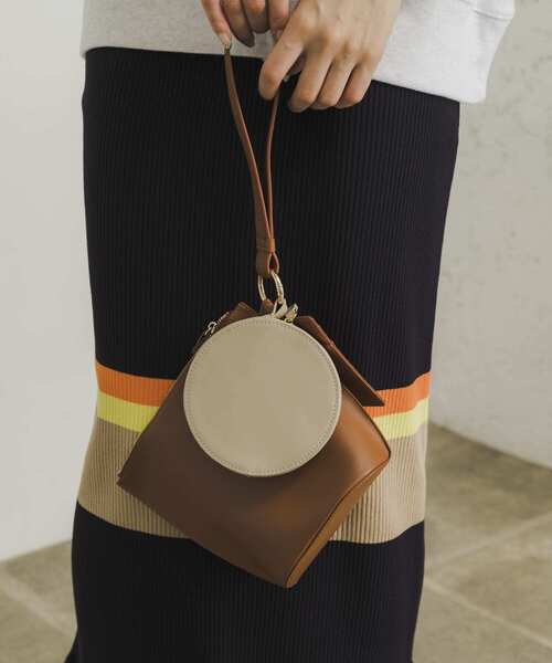 URBAN RESEARCH（アーバンリサーチ）の「マルチWAYセットバッグ（ハンドバッグ・レディース・ブラック/ブラウン・-）」の11枚目の写真